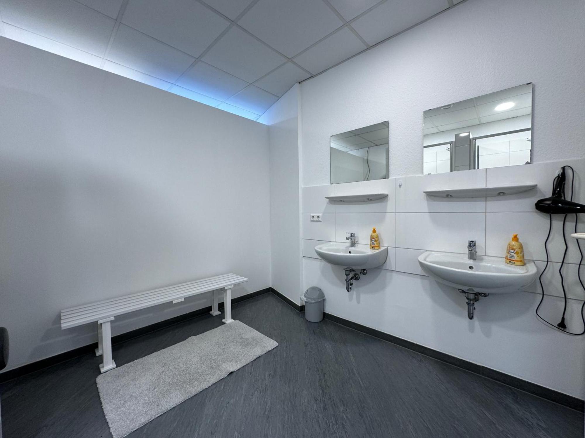 Thuja Apartments Karlsruhe-Neureut By Kurzzeit Εξωτερικό φωτογραφία